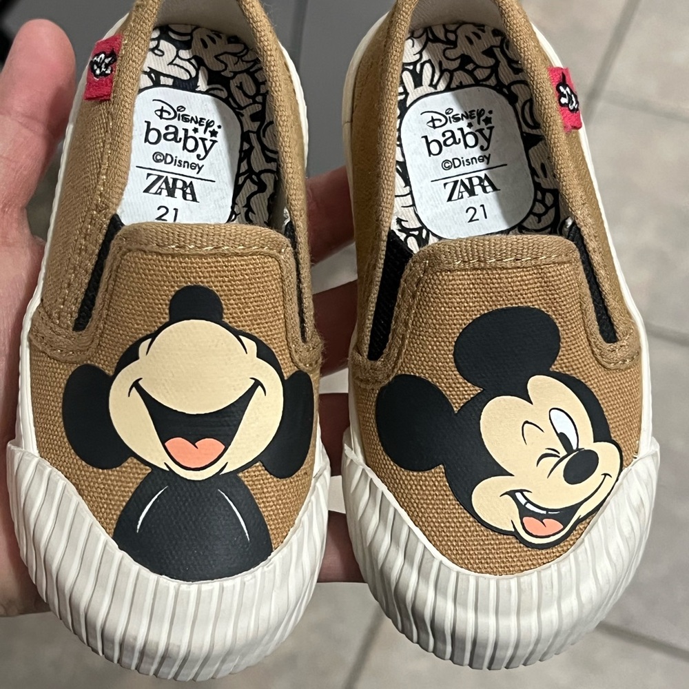 Zara Disney baby shoes